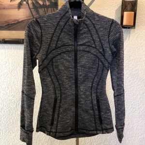EUC Lululemon Define jacket